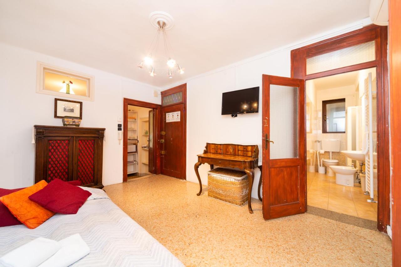 Ca' Alle Gondolette Venezia Esterno foto